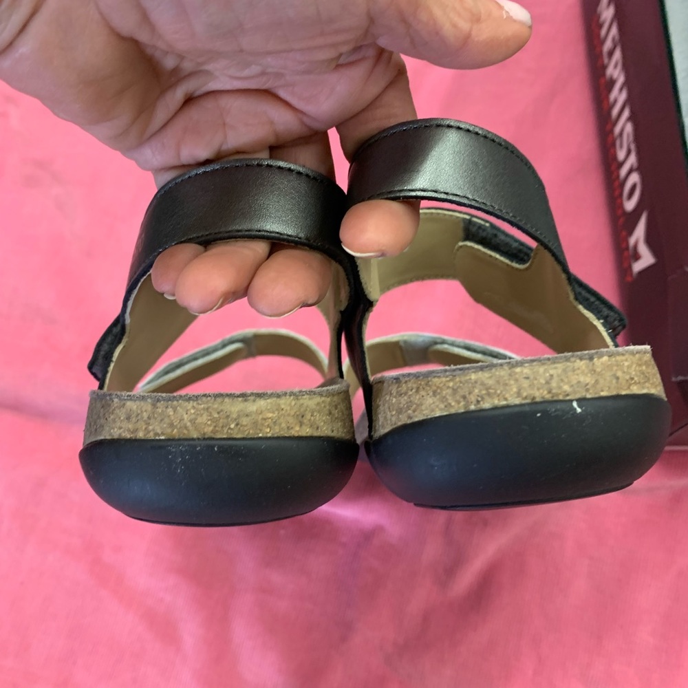 Mephisto genuine leather sandal - Picture 8 of 12